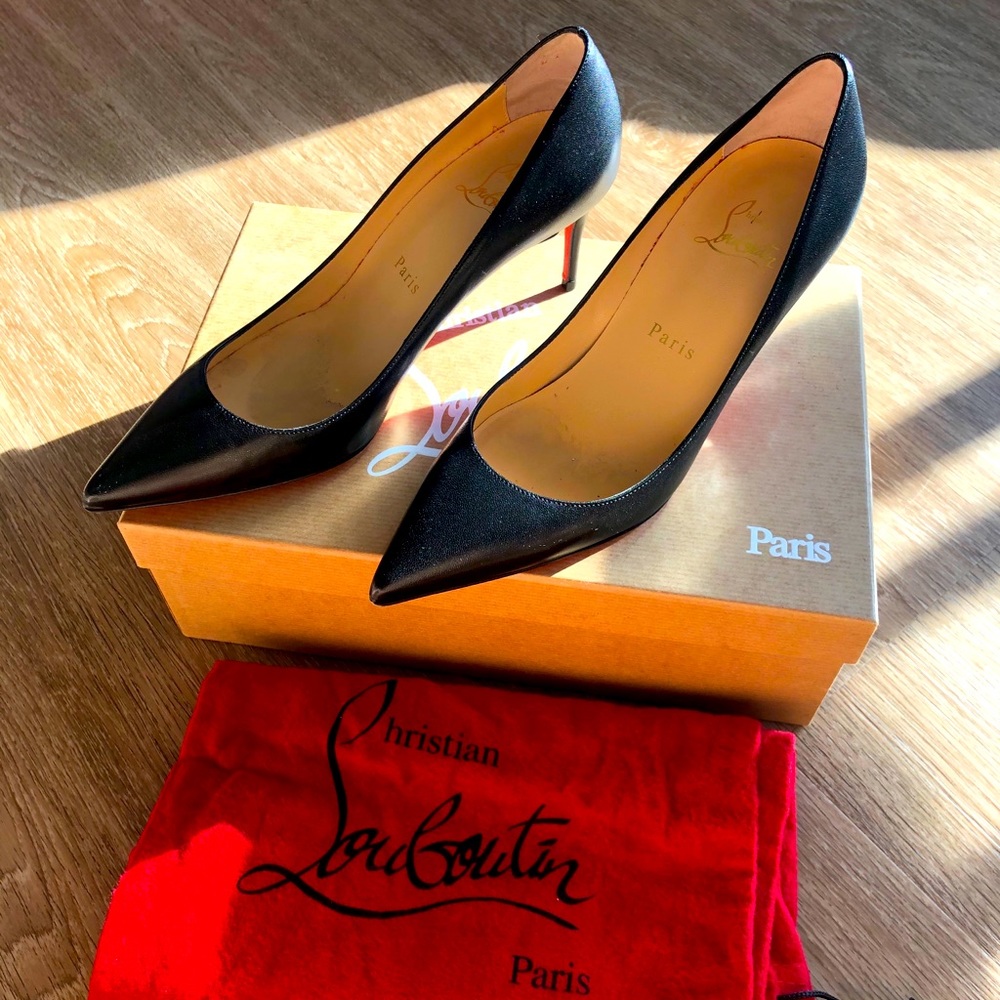 Christian Louboutin pump
